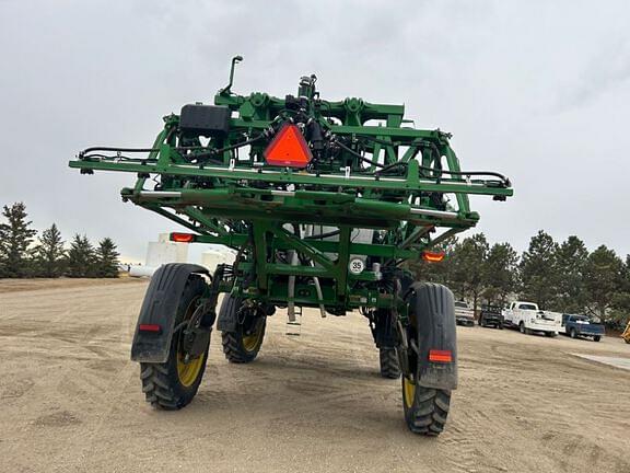 Image of John Deere 412R equipment image 3