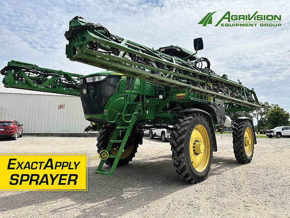 Image of John Deere 412R equipment image 1