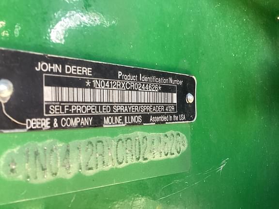 Image of John Deere 412R equipment image 4