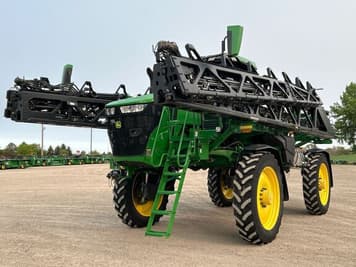 Main image John Deere 412R