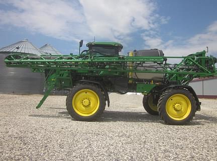 Image of John Deere 412R equipment image 2