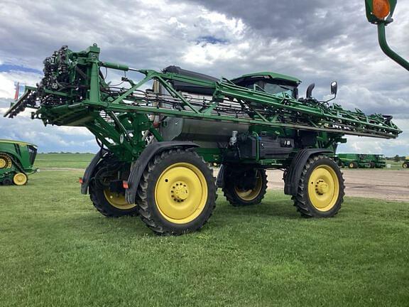 Image of John Deere 412R equipment image 1