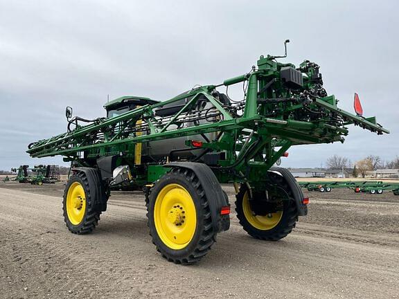 Image of John Deere 412R equipment image 1