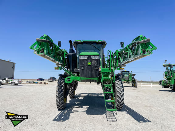 Image of John Deere 412R equipment image 1