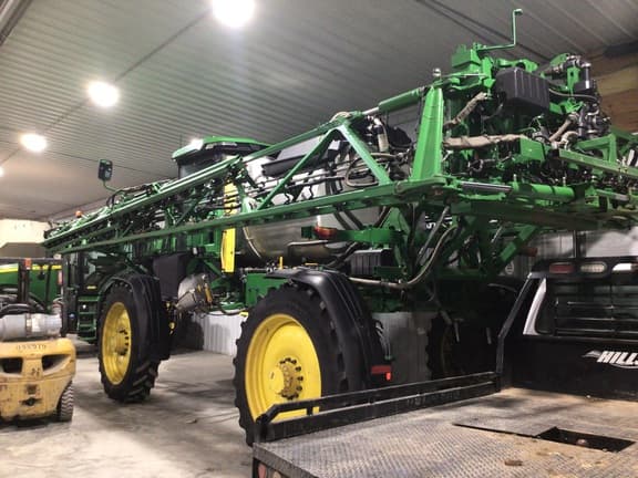 Image of John Deere 412R equipment image 1