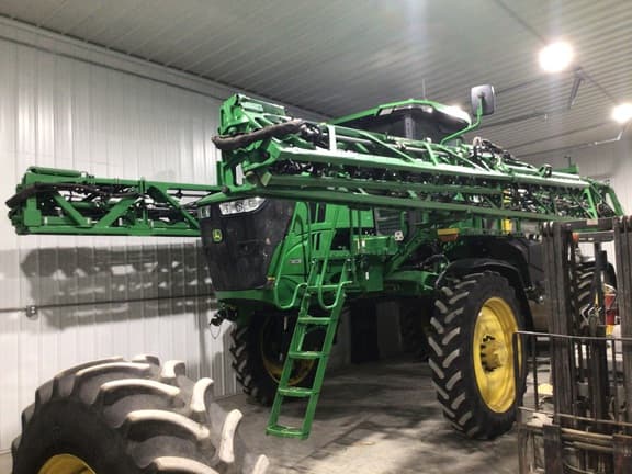 Image of John Deere 412R equipment image 2