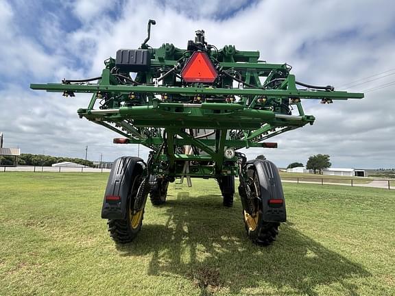 Image of John Deere 412R equipment image 3
