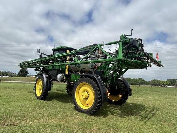 Image of John Deere 412R equipment image 2