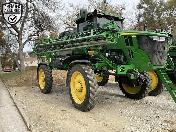 Image of John Deere 412R equipment image 2