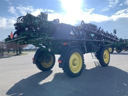 Image of John Deere 412R equipment image 3