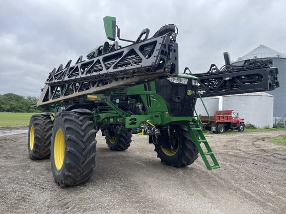 2024 John Deere 412R Equipment Image0