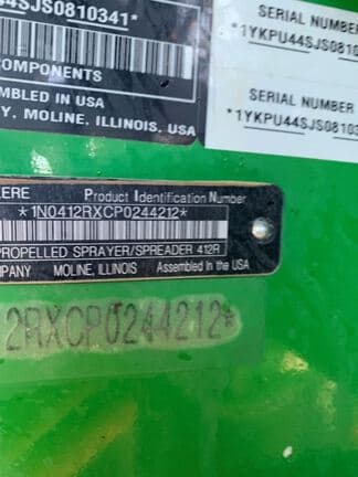 Image of John Deere 412R equipment image 4
