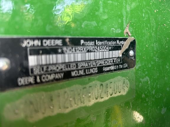 Image of John Deere 412R equipment image 3