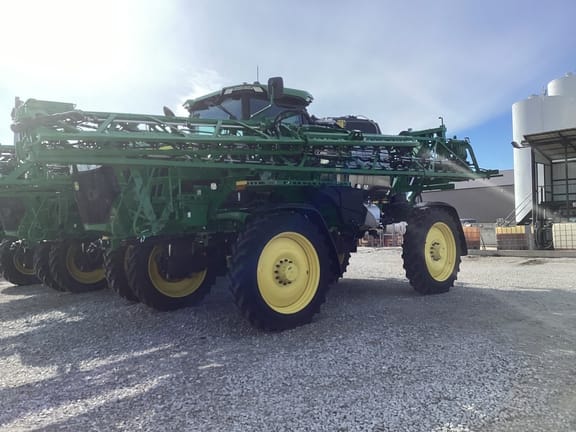 Main image John Deere 412R