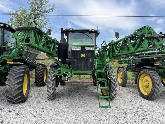 Image of John Deere 412R equipment image 2