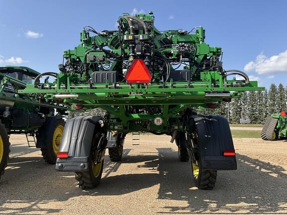 Image of John Deere 412R equipment image 2
