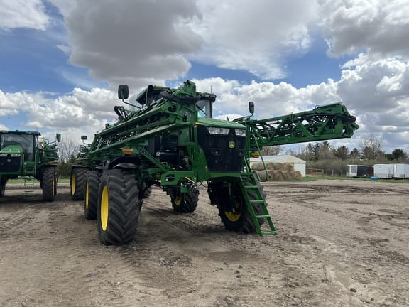 Main image John Deere 412R