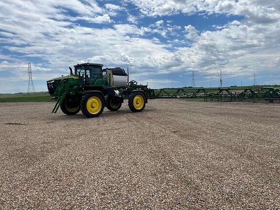 Image of John Deere 412R equipment image 1