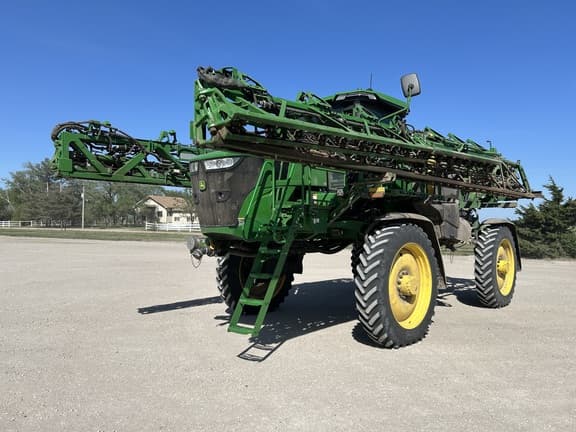 Image of John Deere 412R Primary image