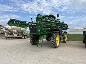 Main image John Deere 412R