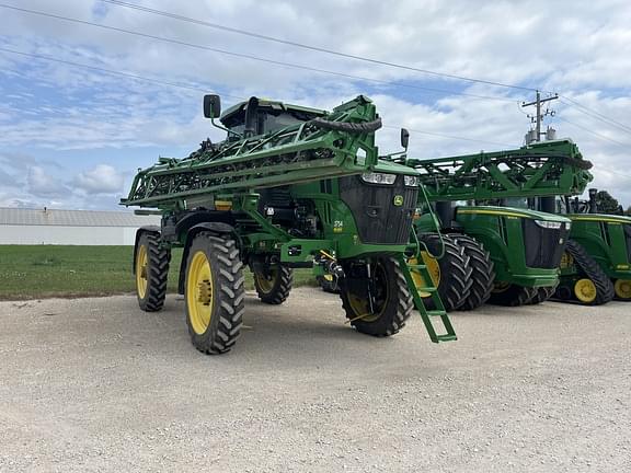 Image of John Deere 412R equipment image 2