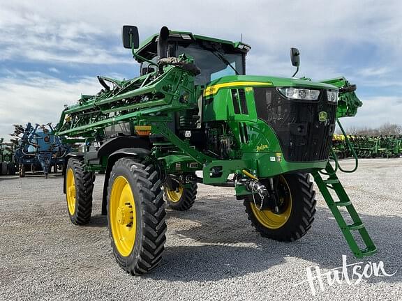 Image of John Deere 412R equipment image 1