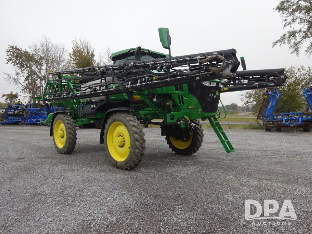 Image of John Deere 412R Primary image