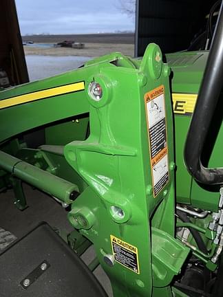 Image of John Deere 440R equipment image 3