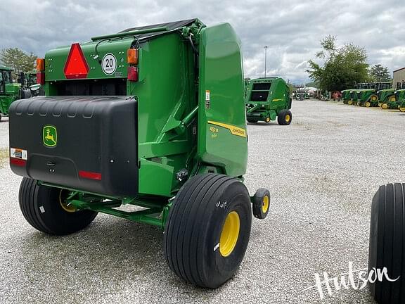 Image of John Deere 451M equipment image 1