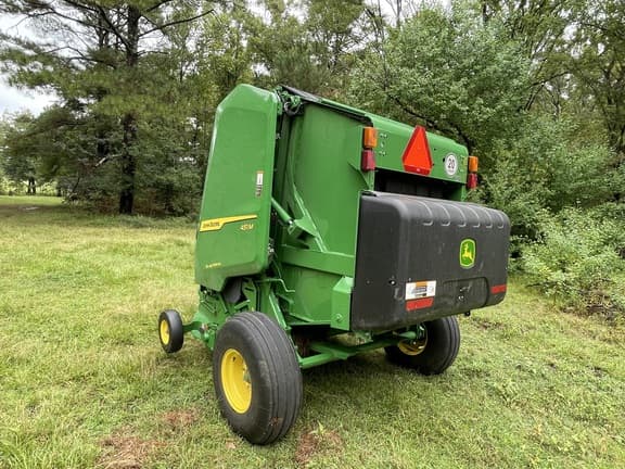 Image of John Deere 451M equipment image 4