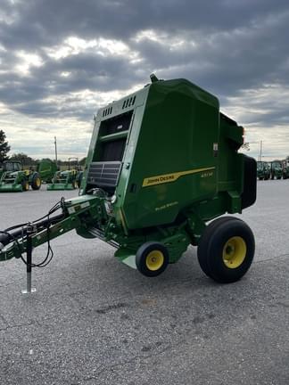 Image of John Deere 451M equipment image 1