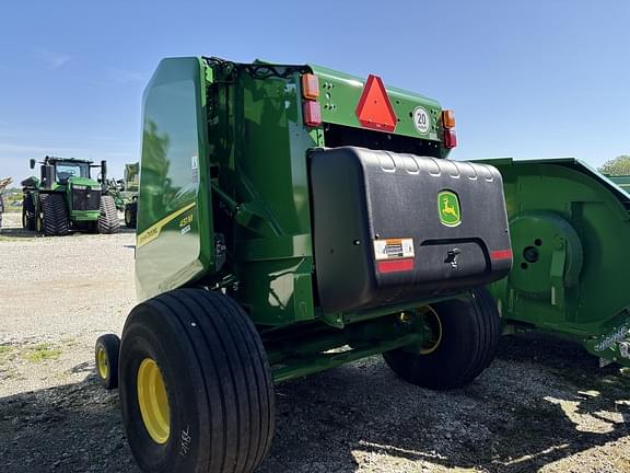 Image of John Deere 451M equipment image 2