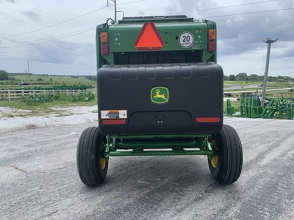 Image of John Deere 451M Silage Special equipment image 4