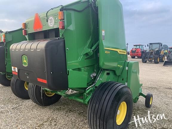 Image of John Deere 451R equipment image 4