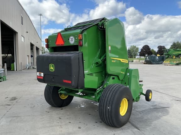 Image of John Deere 451R Precutter equipment image 3