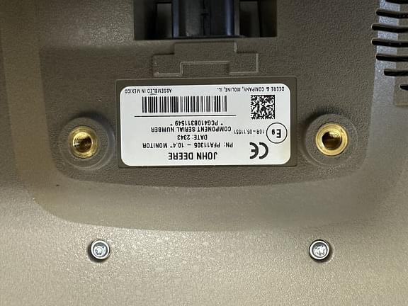 Image of John Deere 4600 CommandCenter equipment image 2