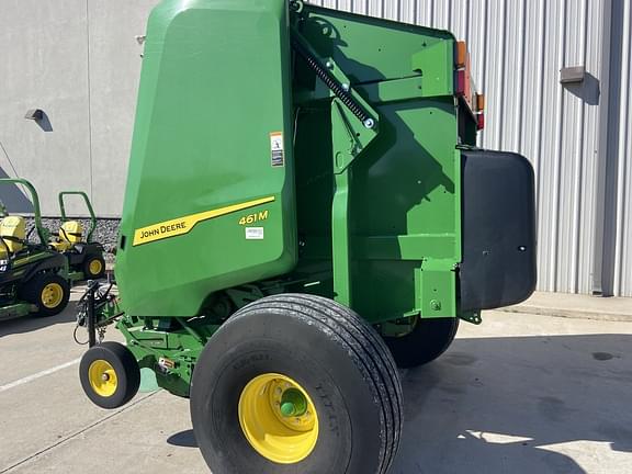 Image of John Deere 461M equipment image 4