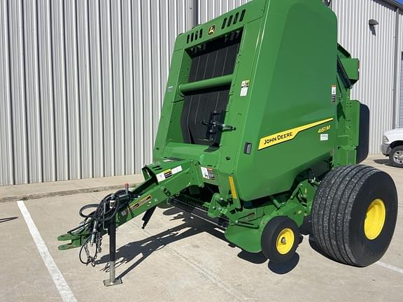 Image of John Deere 461M equipment image 3