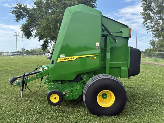 Image of John Deere 461M equipment image 1