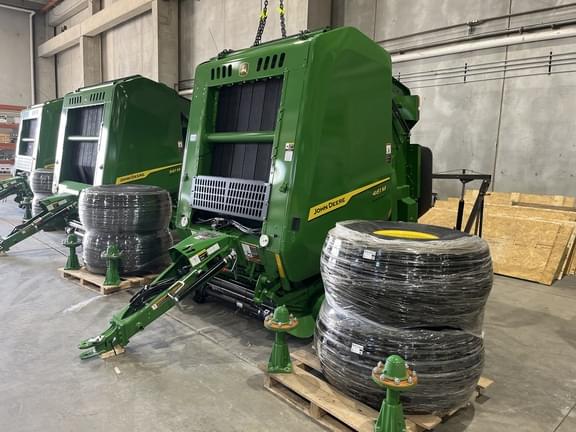Image of John Deere 461M Image 1