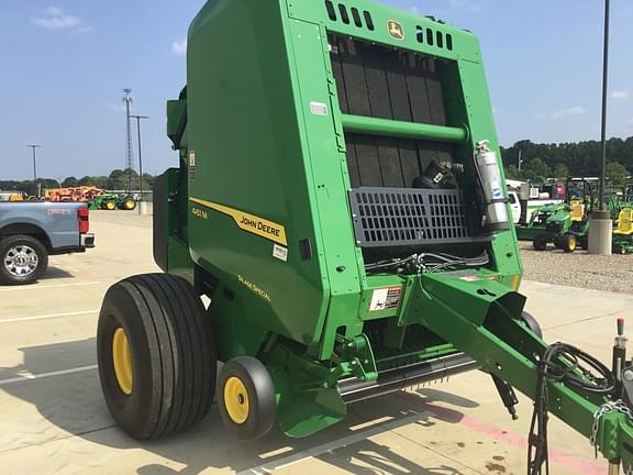 Image of John Deere 461M Silage Special equipment image 2