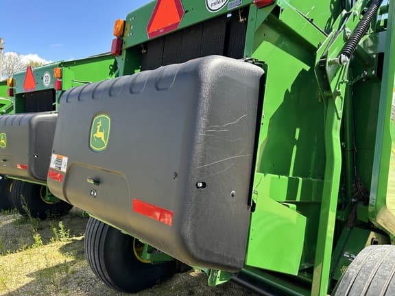 Image of John Deere 461M equipment image 3