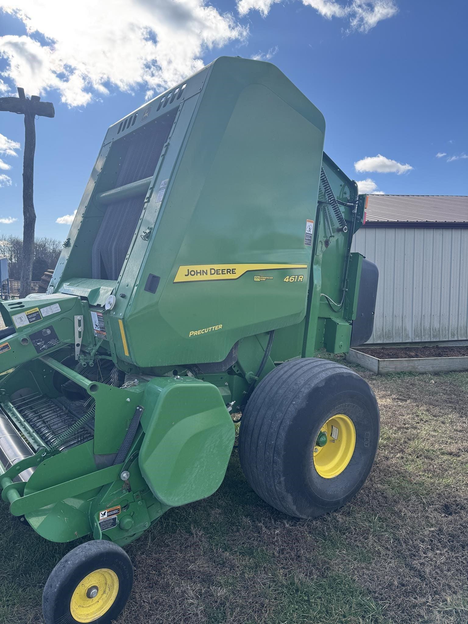 2024 John Deere 461R Precutter Equipment Image0