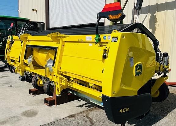 Image of John Deere 46R equipment image 1