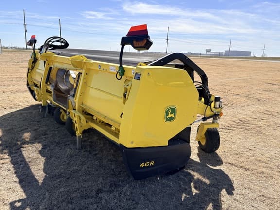 Image of John Deere 46R equipment image 2