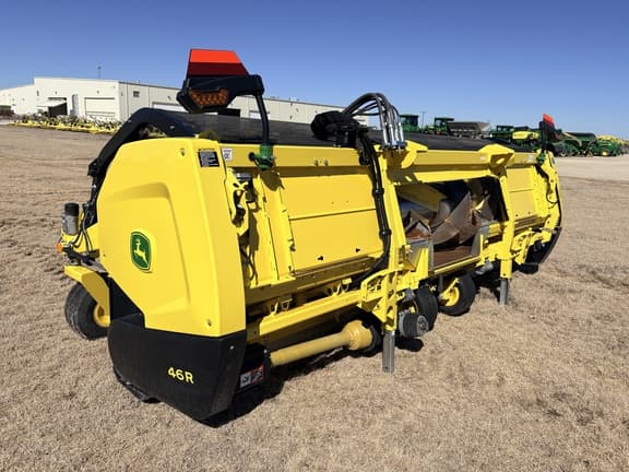 Image of John Deere 46R equipment image 3