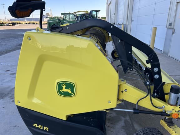 Image of John Deere 46R equipment image 4