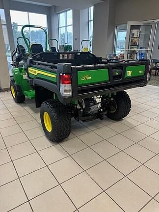 Image of John Deere Gator TX 4x2 equipment image 2