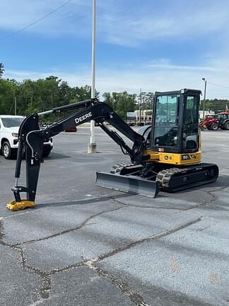 Image of John Deere 50P equipment image 3