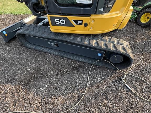 Image of John Deere 50P equipment image 4
